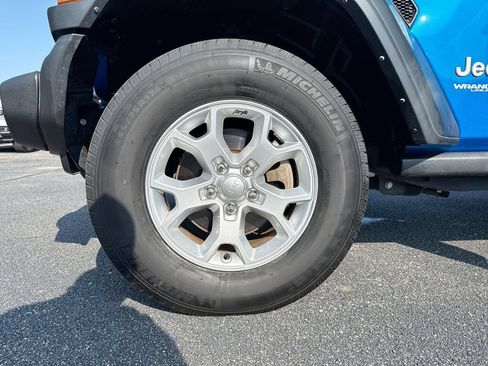 Used 2021 Jeep Wrangler Unlimited Sport AWD/4WD image 27