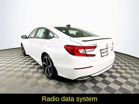 Used 2022 Honda Accord Sport image 7