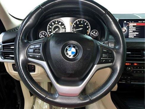 Used 2015 BMW X5 xDrive50i AWD/4WD image 27