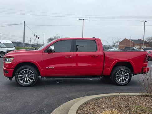 Used 2019 RAM 1500 Laramie w/ Sport Appearance Package image 8