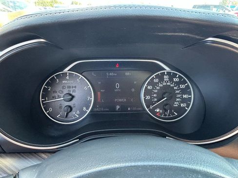 Used 2017 Nissan Maxima Platinum FWD image 22