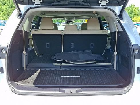 Used 2022 Toyota Highlander Limited AWD/4WD image 29