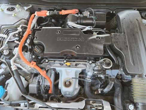 Used 2021 Honda Accord Hybrid image 26