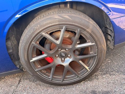 Used 2017 Dodge Challenger R/T Scat Pack RWD image 7