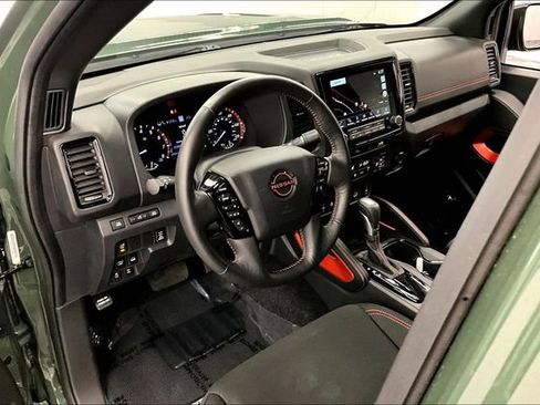 Used 2023 Nissan Frontier PRO-4X w/ Pro Convenience Package AWD/4WD image 16