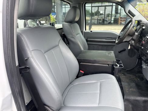 Used 2013 Ford F450 XL w/ Snow Plow Prep Pkg RWD image 19