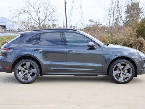 Used 2022 Porsche Macan image 4