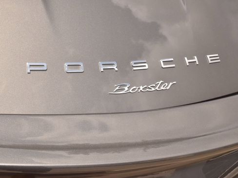 Used 2013 Porsche Boxster w/ Infotainment Pkg RWD image 33