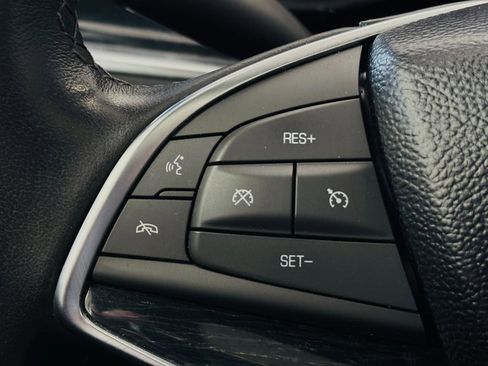 Used 2024 Cadillac XT5 Premium Luxury w/ LPO, Floor Liner Package AWD/4WD image 39