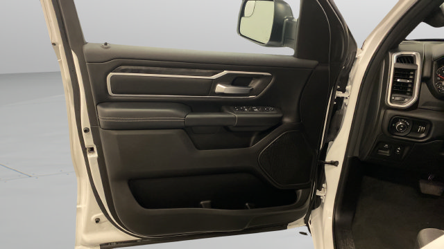 Used 2023 RAM 1500 Big Horn AWD/4WD image 25