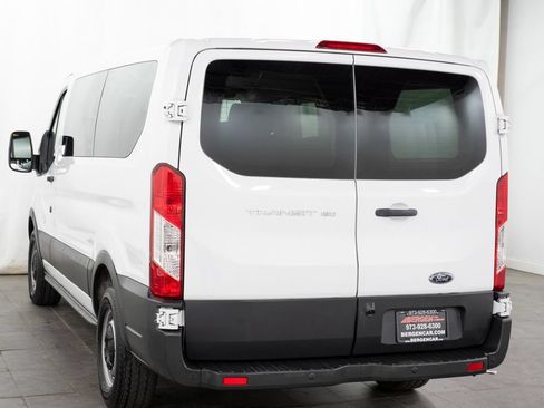 Used 2016 Ford Transit 150 XL RWD image 6