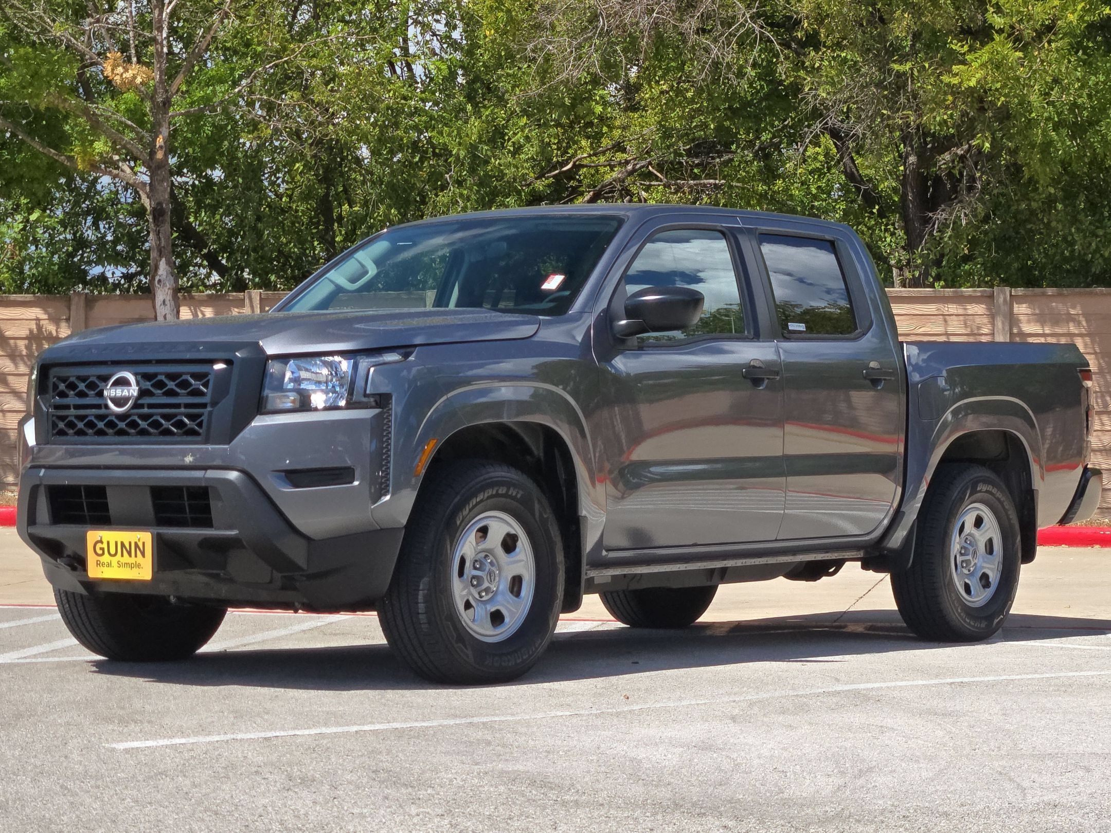 Used 2024 Nissan Frontier S w/ Tow Package AWD/4WD image 7
