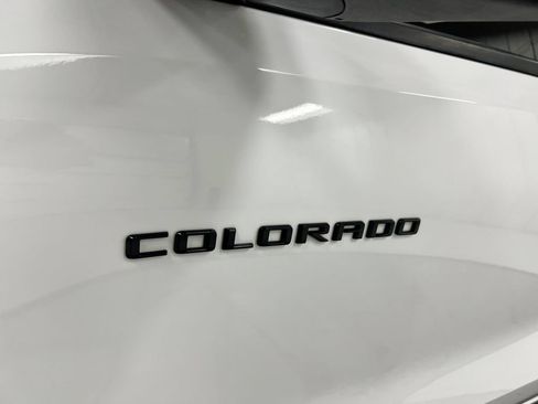 Used 2023 Chevrolet Colorado W/T w/ WT Convenience Package II AWD/4WD image 27
