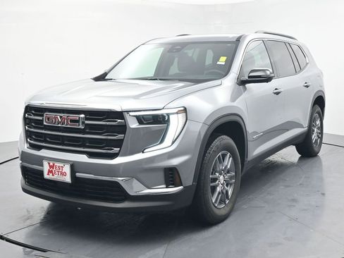 Used 2025 GMC Acadia Elevation image 1