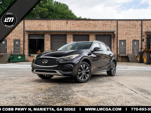 Used 2017 INFINITI QX30 AWD w/ Cargo Package image 1