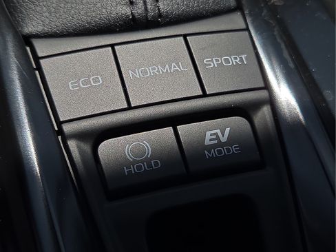 New 2026 Toyota Camry LE FWD image 22
