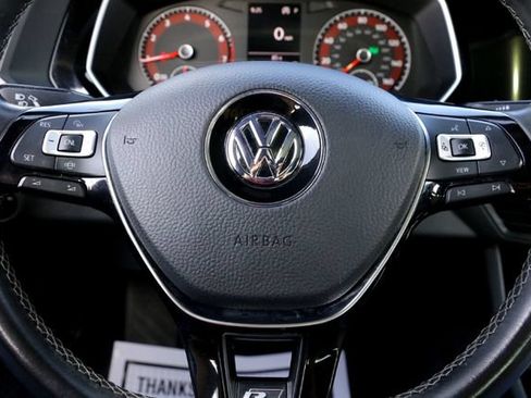 Used 2020 Volkswagen Jetta R-Line w/ R-Line Cold Weather Package FWD image 12