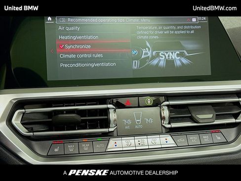 Used 2022 BMW M4 xDrive Competition image 11