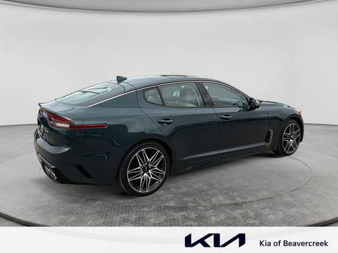 Used 2022 Kia Stinger GT2 AWD/4WD image 5