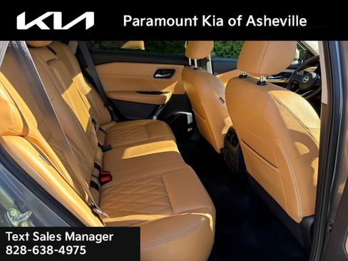 Used 2023 Nissan Rogue Platinum w/ Platinum Premium Package image 21