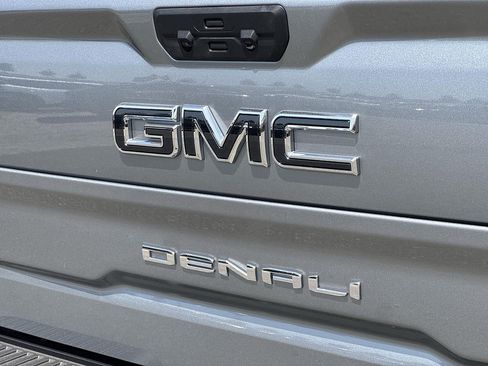 New 2026 GMC Sierra 1500 Denali Ultimate AWD/4WD image 28