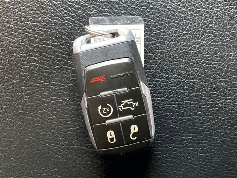 Used 2019 RAM 2500 Laramie image 25