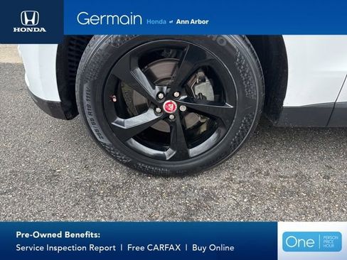 Used 2019 Jaguar F-PACE Premium AWD/4WD image 3