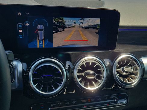 Certified 2026 Mercedes-Benz GLB 250 image 28