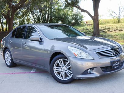 Used 2010 INFINITI G37 Journey