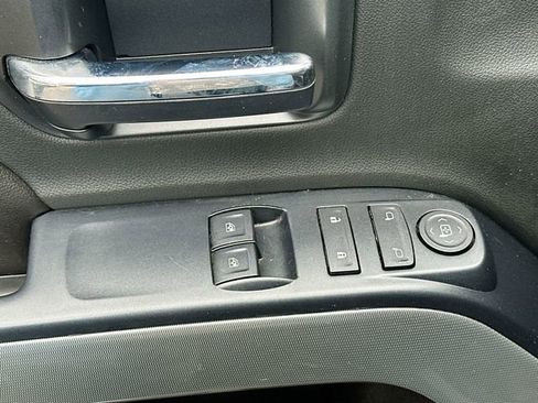 Used 2016 Chevrolet Silverado 2500 LT w/ LT Convenience Package image 19