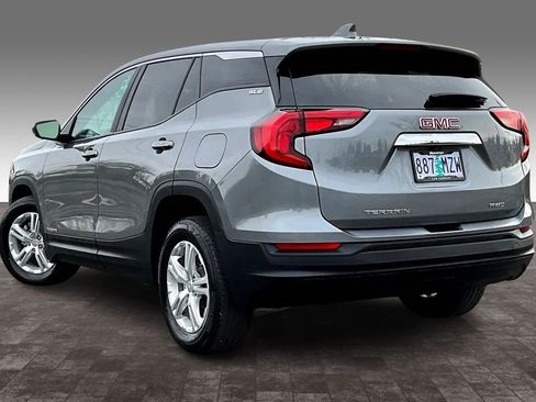 Used 2021 GMC Terrain SLE AWD/4WD image 13