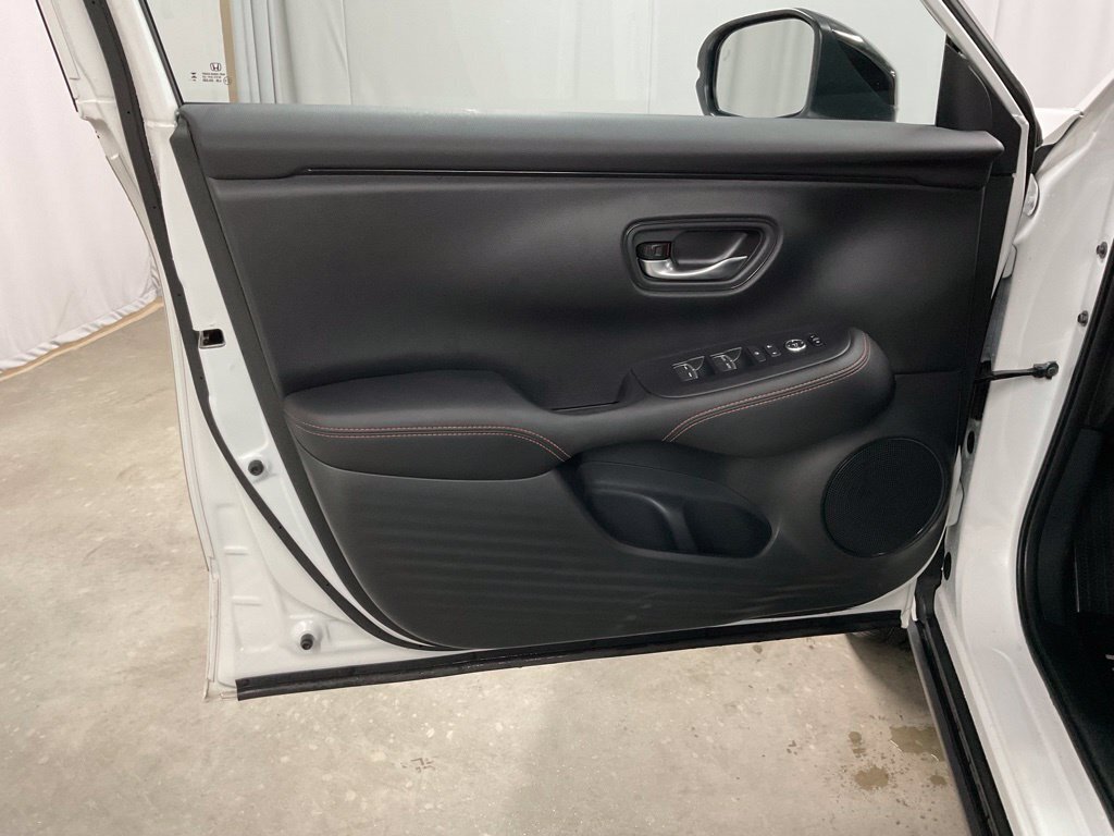 Certified 2026 Honda HR-V Sport image 19