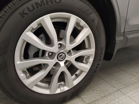 Used 2020 Nissan Rogue Sport S w/ Appearance Package FWD image 31