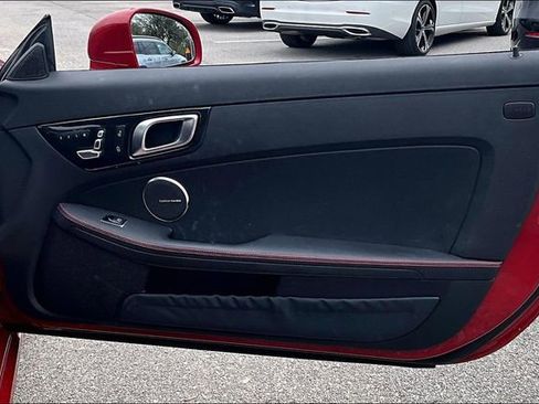 Used 2020 Mercedes-Benz SLC 300 SLC 300 image 27