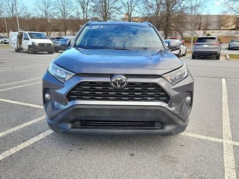 Used 2021 Toyota RAV4 XLE image 9