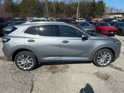 New 2026 Buick Envision Avenir image 9