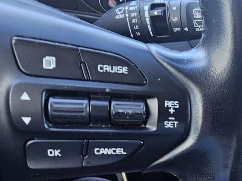 Used 2016 Kia Sorento LX w/ LX Convenience Package image 15