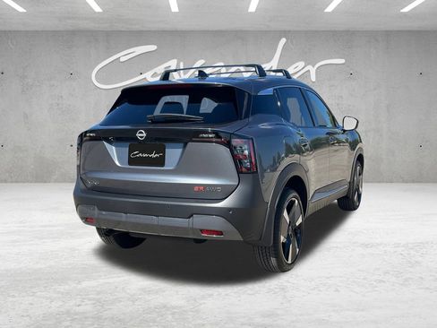 New 2026 Nissan Kicks SR w/ Cold Weather Package image 16