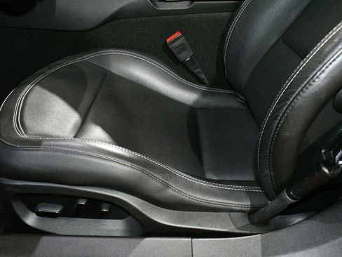 Used 2017 Chevrolet Corvette Z06 w/ Z07 Performance Package image 13