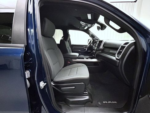 Used 2022 RAM 1500 Big Horn AWD/4WD image 15