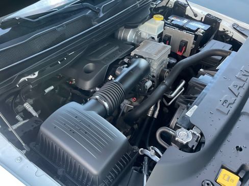 Used 2021 RAM 1500 Big Horn AWD/4WD image 26