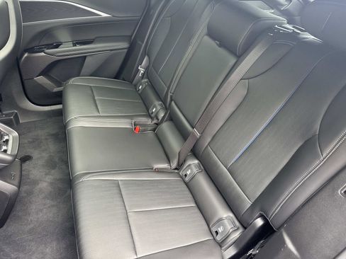 New 2025 Cadillac Lyriq Luxury image 14