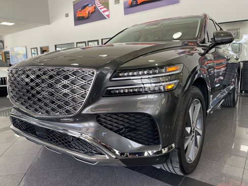 Used 2025 Genesis GV80 2.5T Advanced AWD/4WD image 11