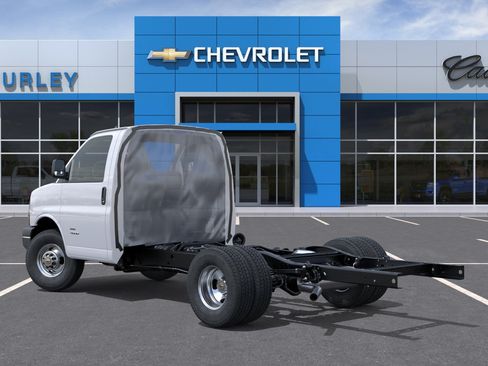 New 2025 Chevrolet Express 3500 w/ Power Convenience Package RWD image 3
