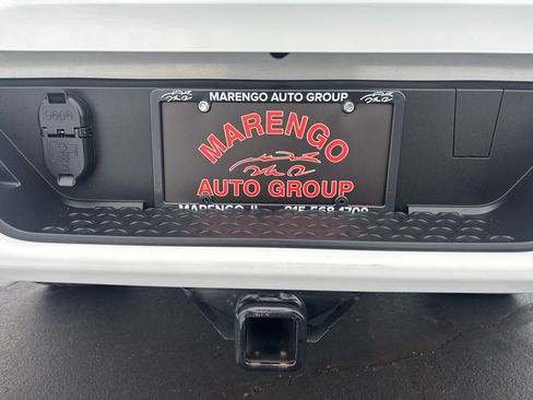 Used 2023 Chevrolet Colorado LT w/ LT Convenience Package III image 12