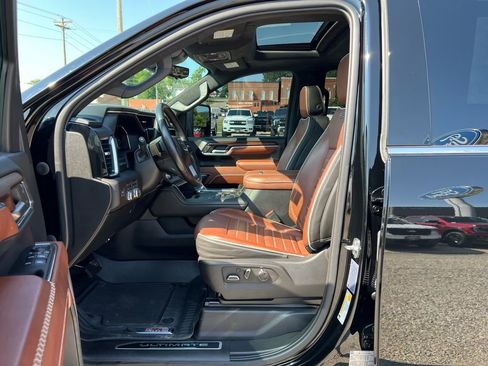 Used 2024 GMC Sierra 2500 Denali Ultimate image 14