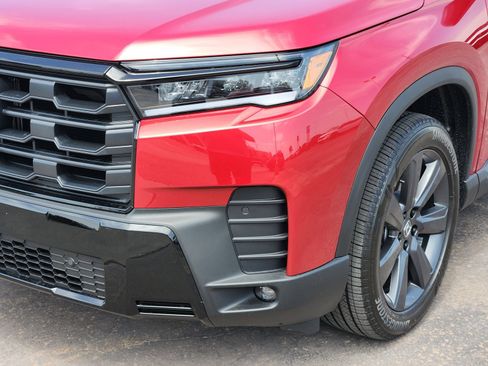 New 2026 Honda Pilot Sport image 11