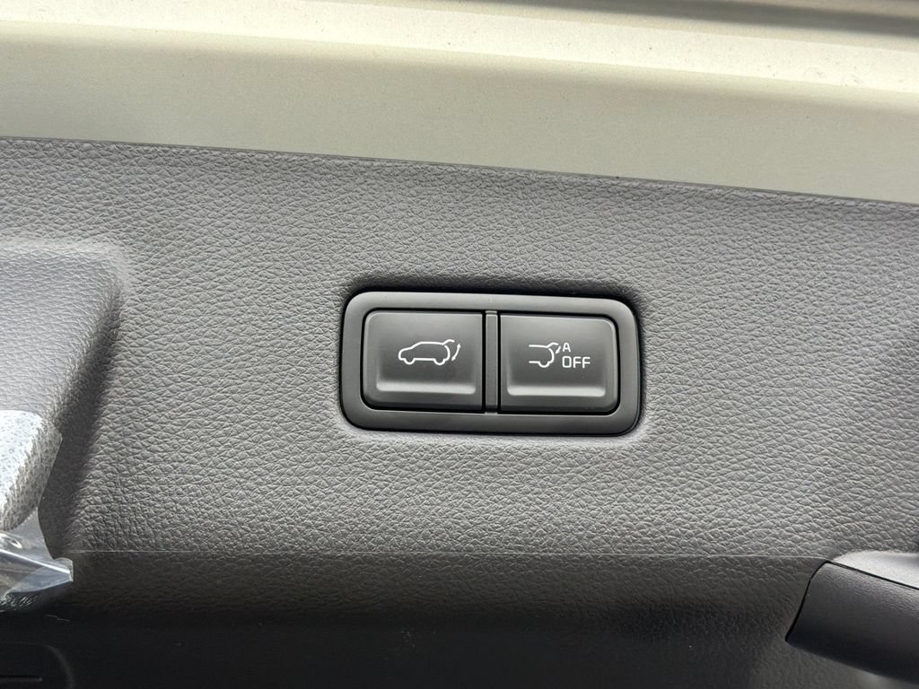 New 2027 Kia Carnival SX Prestige FWD image 7