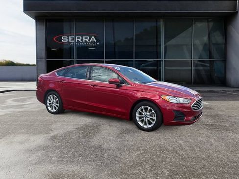 Used 2020 Ford Fusion SE FWD image 7