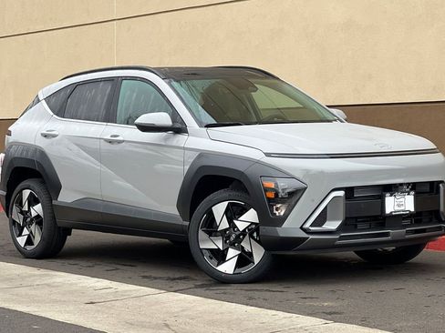 New 2026 Hyundai Kona Limited image 2